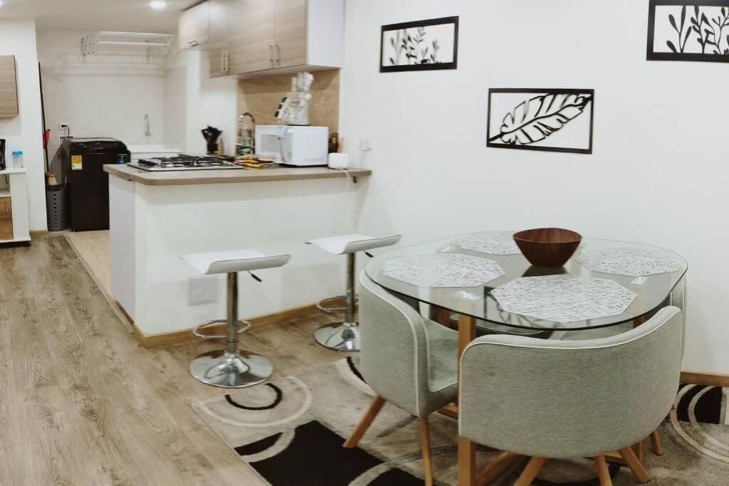 Apartamento Confortable, Amoblado En Bogotá Eksteriør bilde